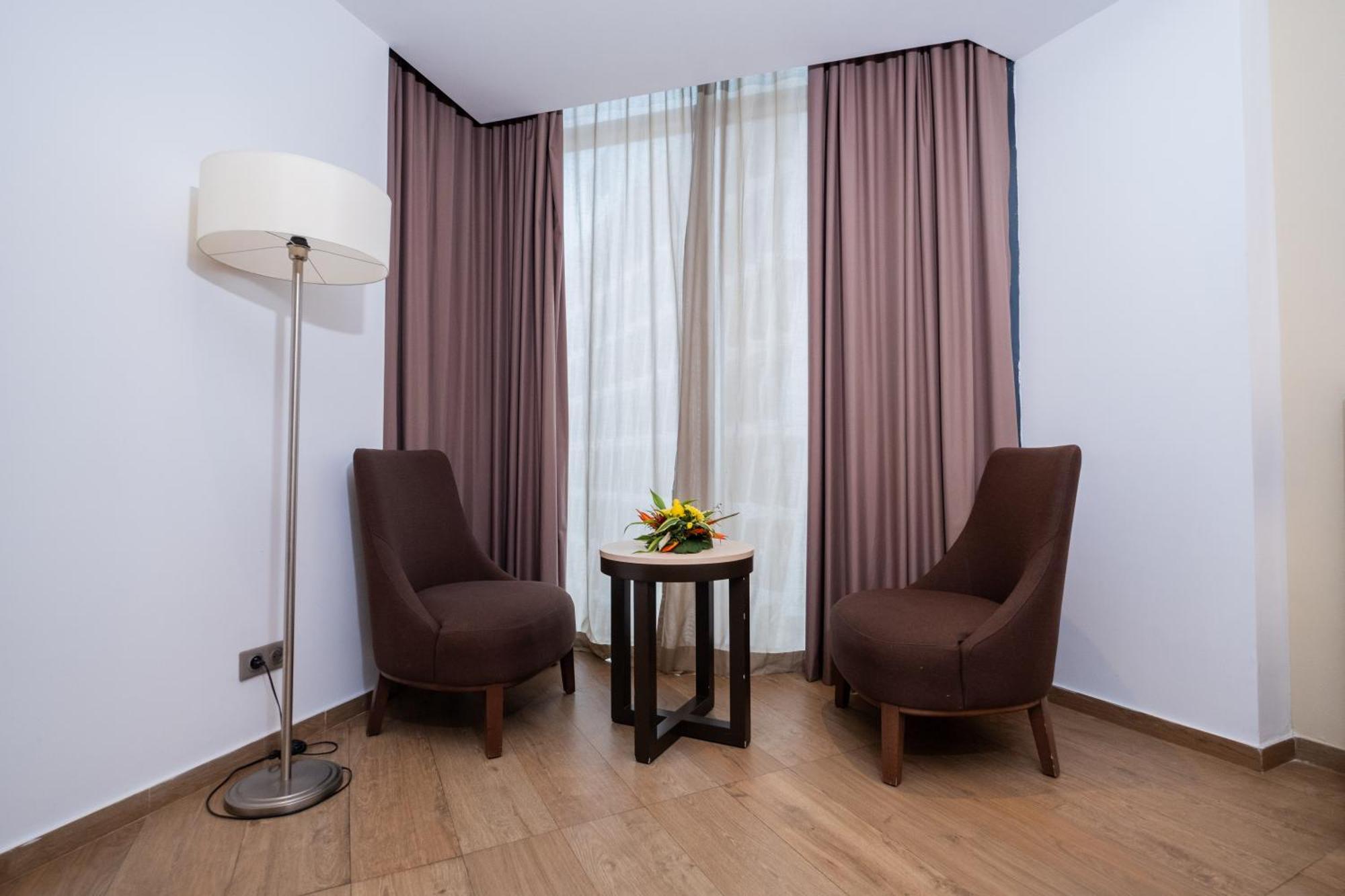 Azalai Hotel Abidjan Ngoại thất bức ảnh